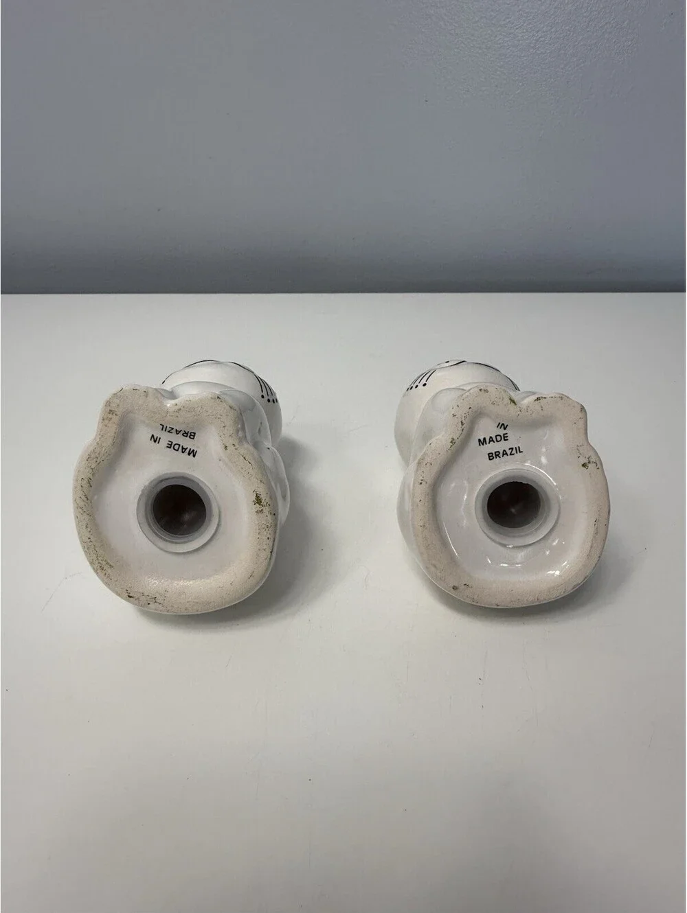 VTG 1980s Brazilian “Cozy Cats” White Ceramic Salt & Pepper Shakers 3.5” H EUC